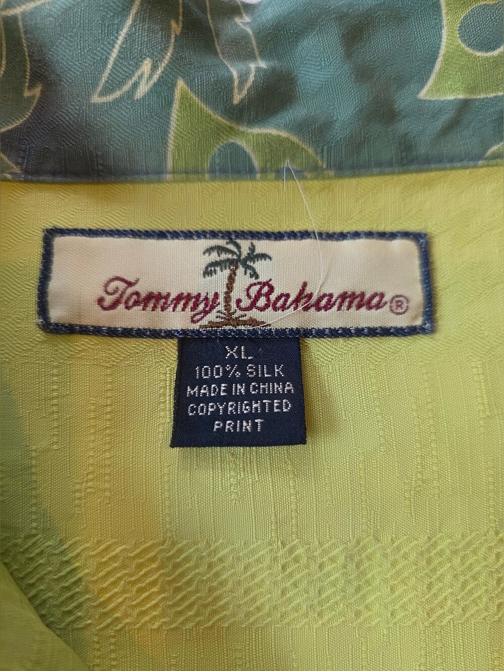 Tommy Bahama Shirt Men's XL 100% Silk Hula Girl Hawaiian Short Sleeve Resortwear - Picture 8 of 10